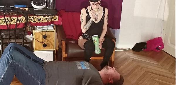  Slim goth domina feeding her slave mouth to mouth pt1 HD